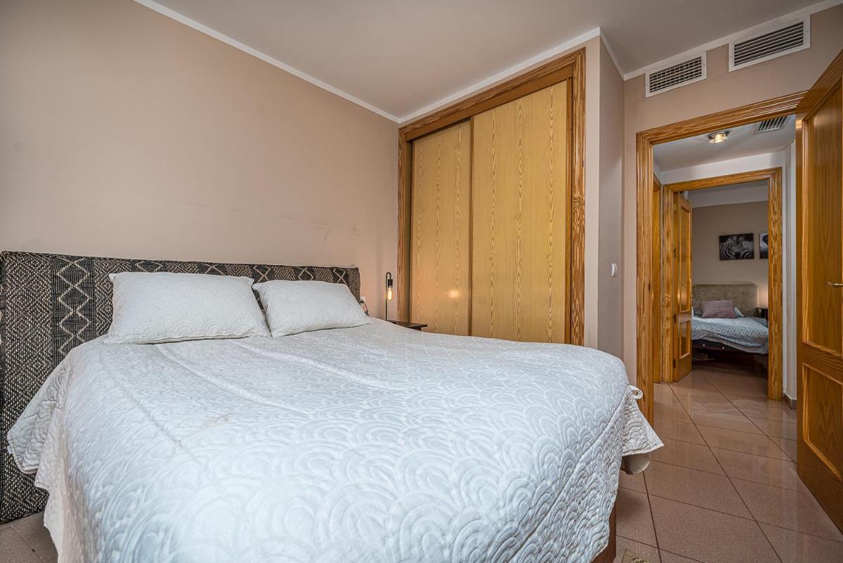 Rubarsal 1E Menyber Apartment Nerja Exterior photo